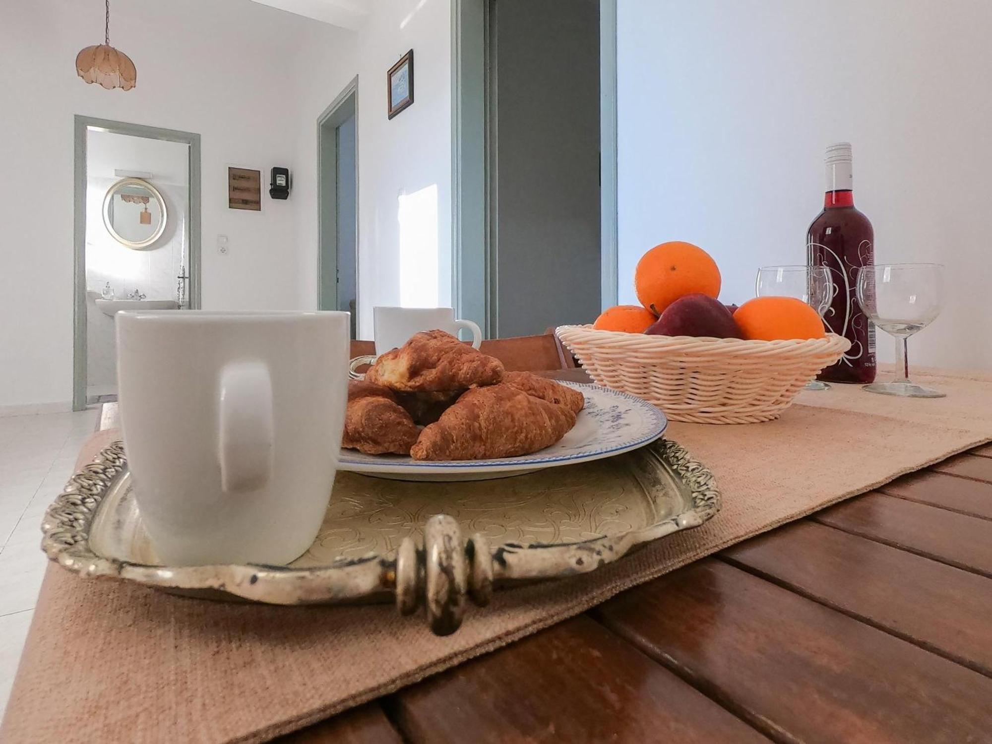 Lefteris Apartments In イアリソス エクステリア 写真